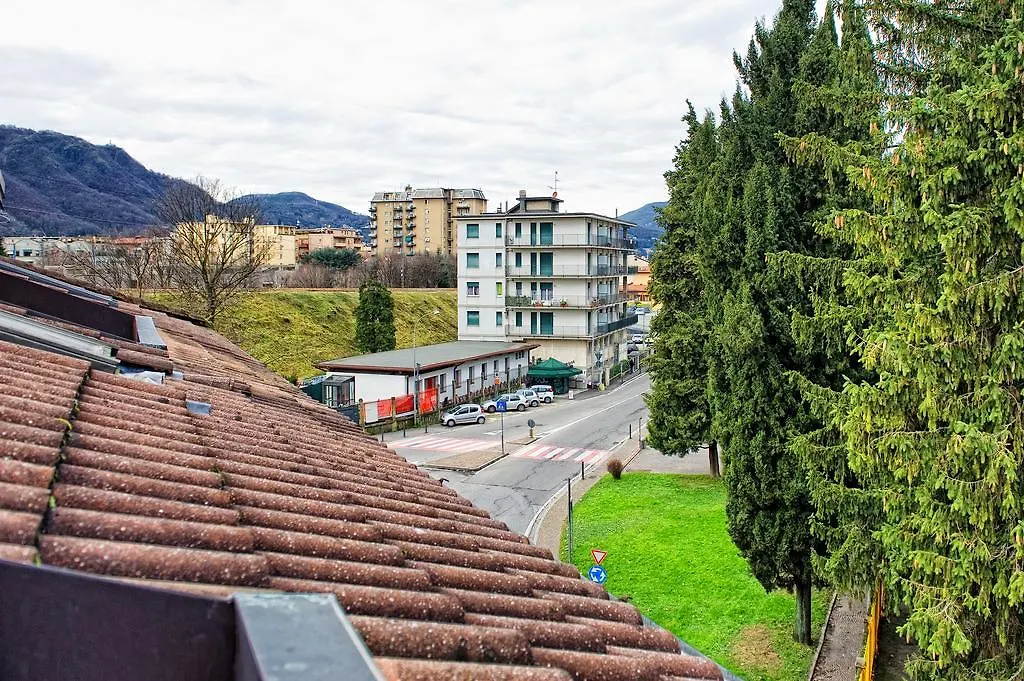 Victoria Hotels Carso Camnago Volta 2*,  Ιταλία