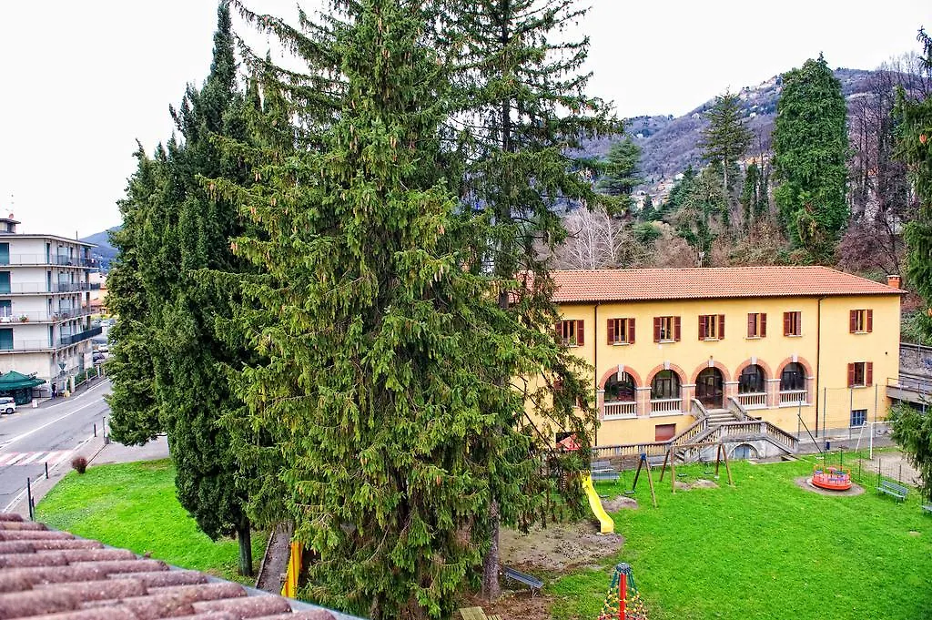 ** Ξενοδοχείο με διαμερίσματα Victoria Hotels Carso Camnago Volta Ιταλία