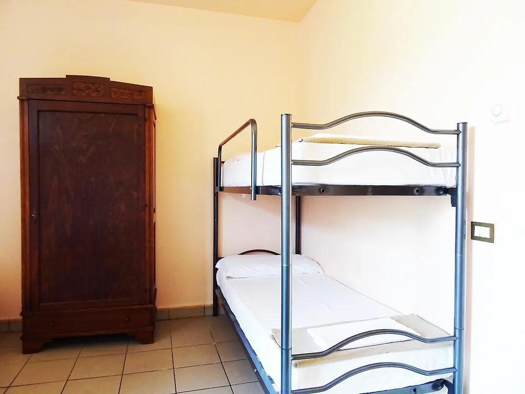 Aparthotel Victoria Hotels Carso Camnago Volta