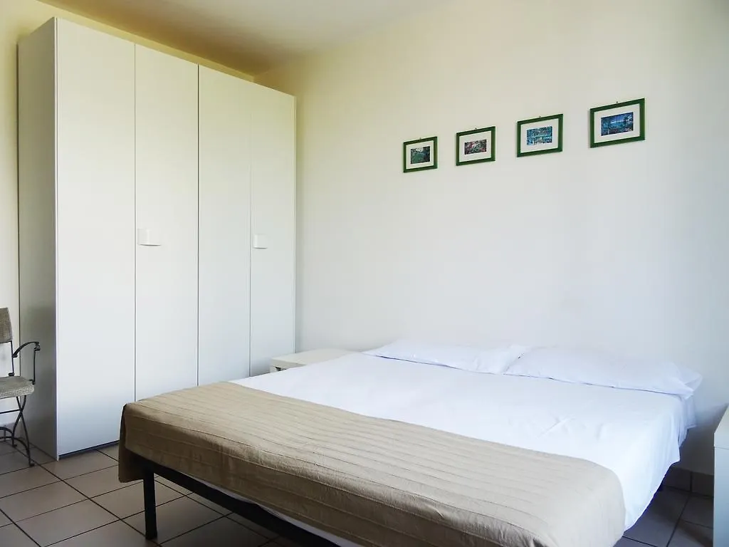 Victoria Hotels Carso Camnago Volta 2*,