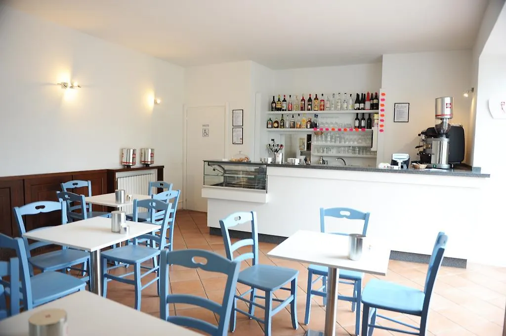 Camnago Volta Victoria Hotels Carso 2*, Camnago Volta