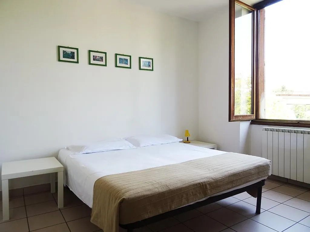 מלון דירות Camnago Volta Victoria Hotels Carso